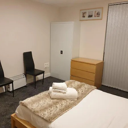 Diamond, 2 Bedroom *